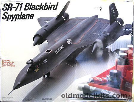 Testors 1/48 SR-71 / SR-71B / CIA A-12 / M12 Blackbird - Bagged, 584 plastic model kit